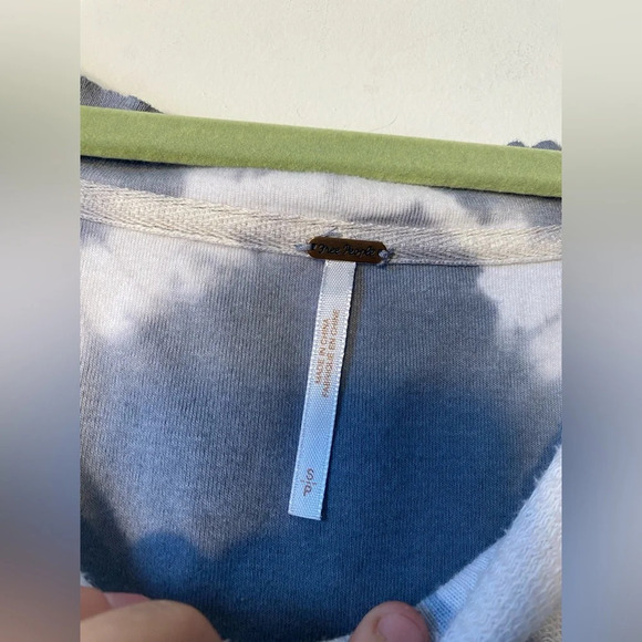 Free People ||Tie Dye Oversized Sweatshirt Cotton Blue Crop Dolman Sleeves, Sm - Picture 6 of 8